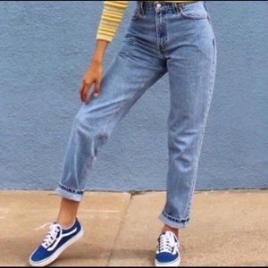Vintage Levi’s 550’s high waisted mom jeans